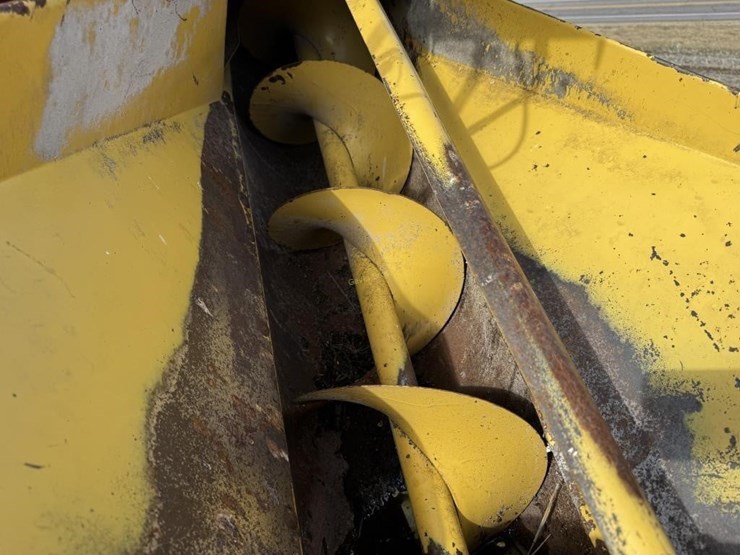 355-new-holland-355-image-8