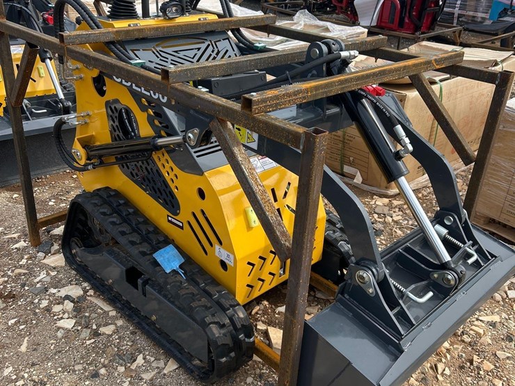 2025-sdlanch-sdll60-mini-crawler-skid-steer-image-1