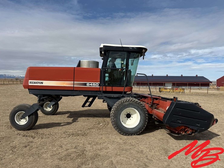 hesston-8450-image-7