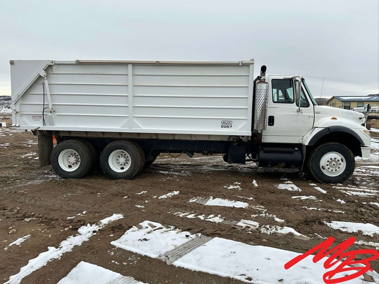 2004-international-7600-image-4