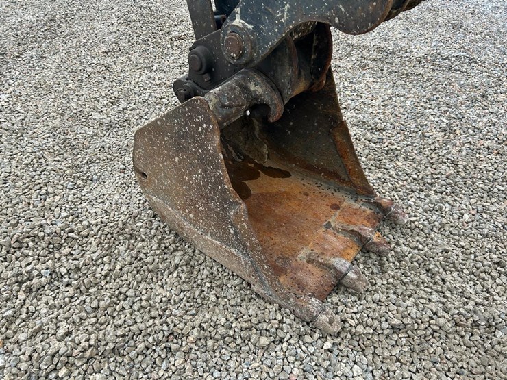 2016-bobcat-e50-image-8