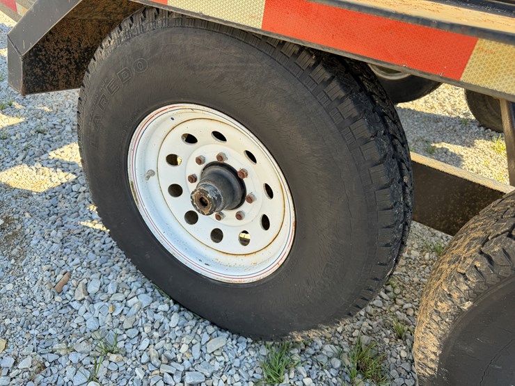 2004-convey-all-bts240-image-7