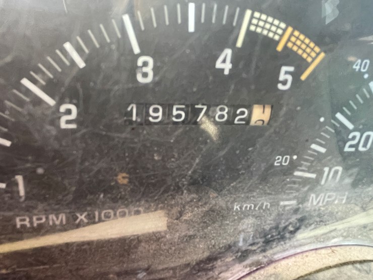 1993-gmc-2500-image-66