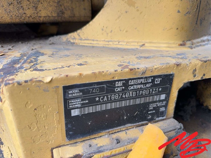 2007-caterpillar-740-image-13