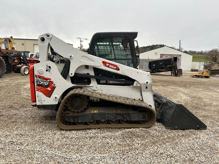 2023-bobcat-t770-image-5