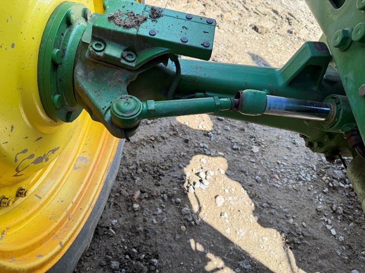 2012-john-deere-6430-image-13