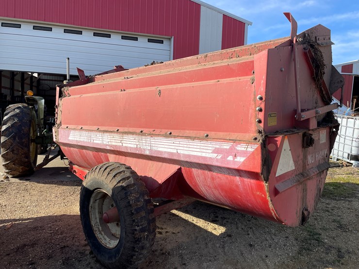 #6016-•-nu-hawk-manure-spreader-image-9