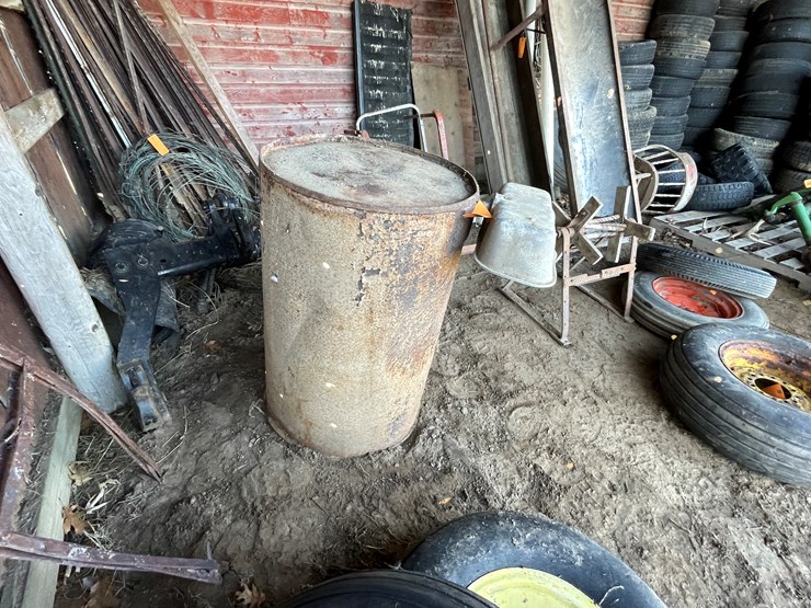 #6087-•-daisy-auto-waterer-image-2