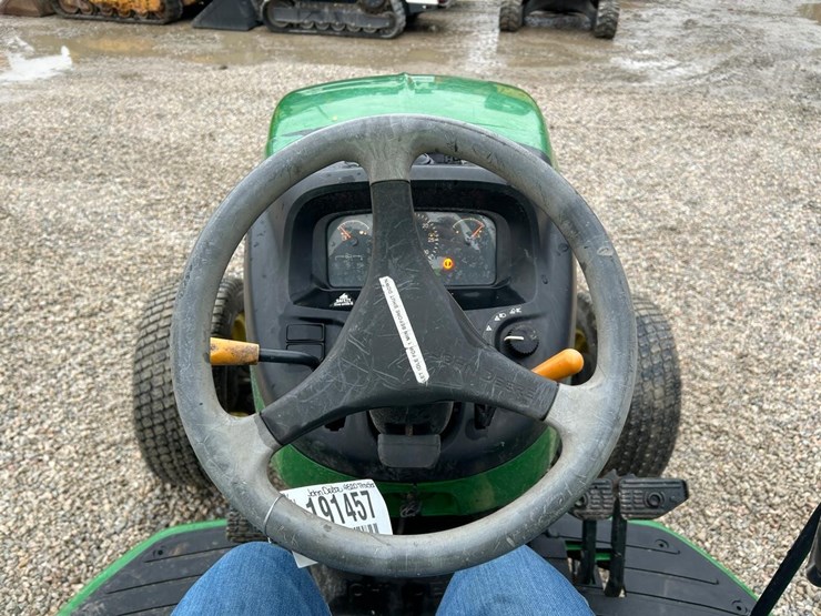 john-deere-4520-image-22