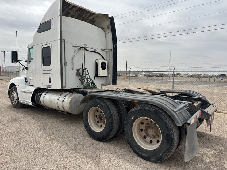 2013-kenworth-t660-image-7