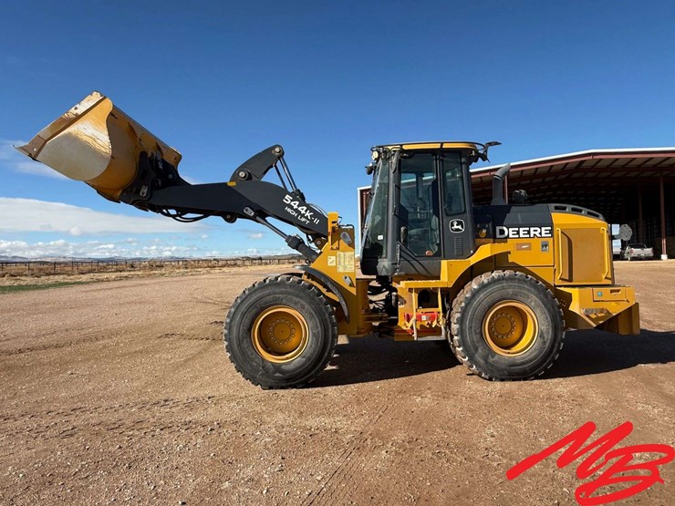2018-deere-544k-image-1