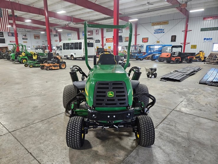 john-deere-7500-image-4