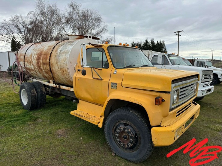 1973-chevrolet-c65-image-3