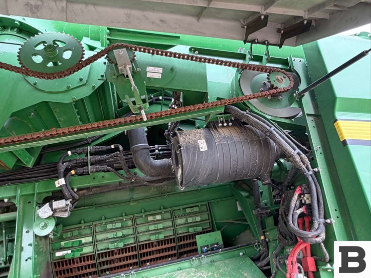 2023-john-deere-s780-image-17