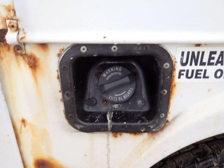 2010-ford-f250-image-44