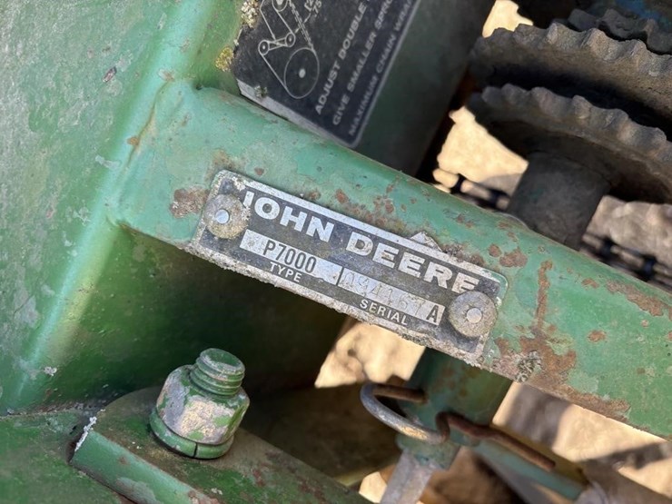 john-deere-7000-image-14