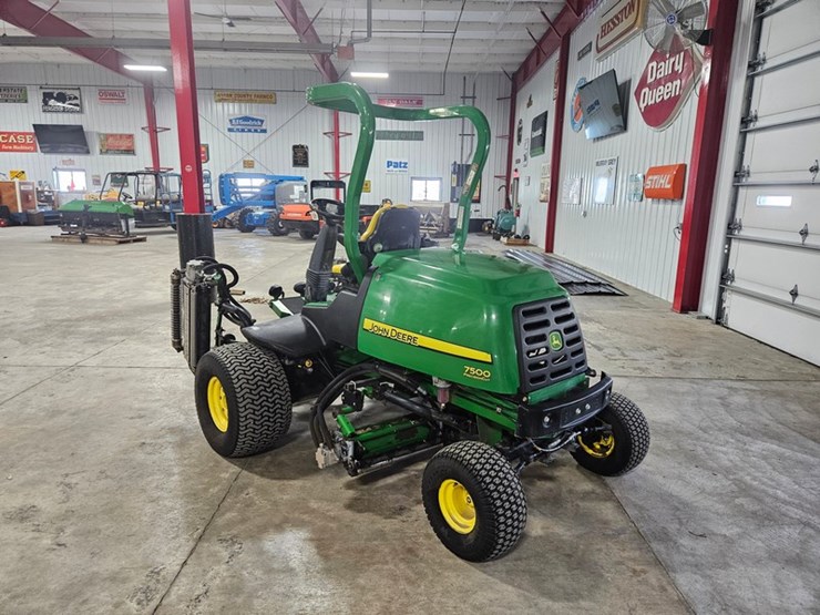 john-deere-7500-image-3
