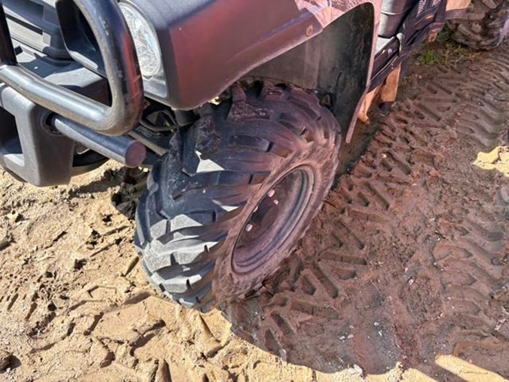 john-deere-gator-image-9