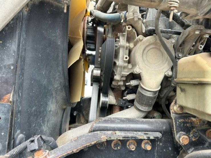 2017-western-star-4700-image-28