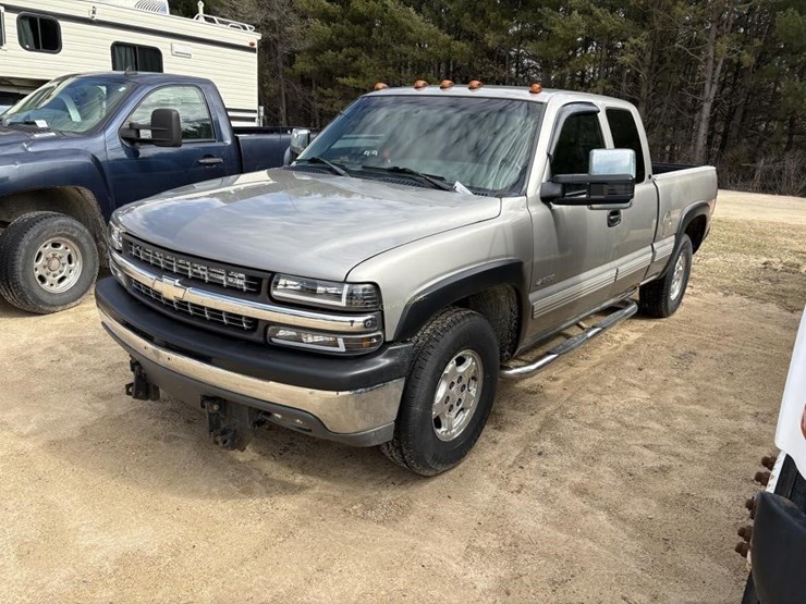 2000-chevrolet-1500-image-1