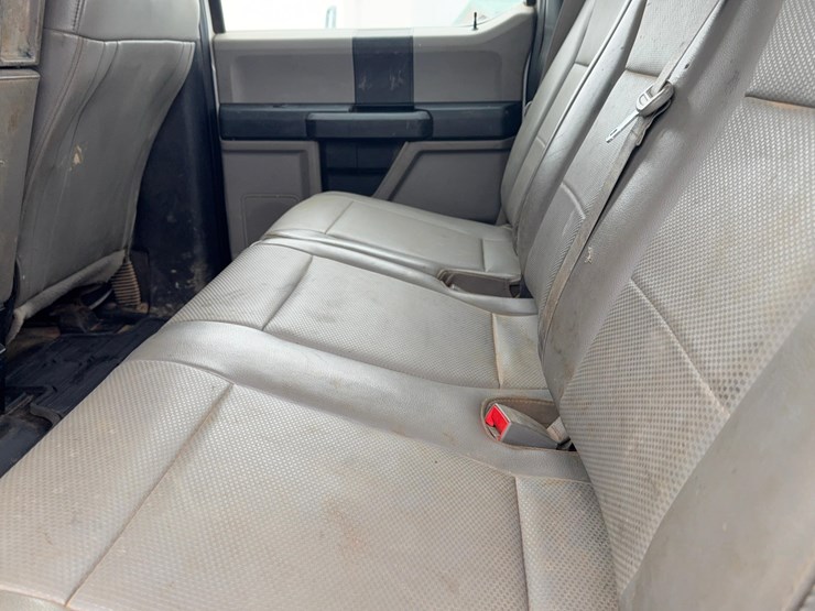 2018-ford-f350-xl-image-30