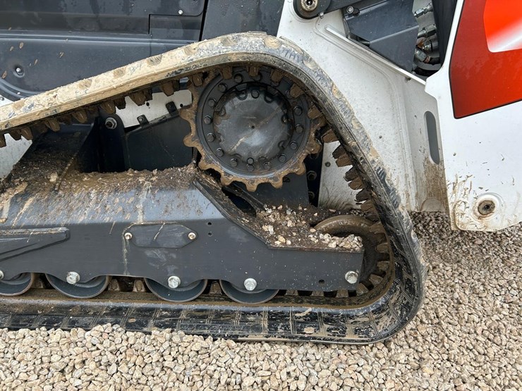 2022-bobcat-t76-image-20