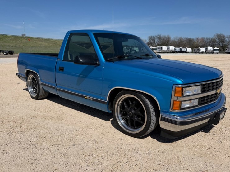 1992-chevrolet-1500-image-3