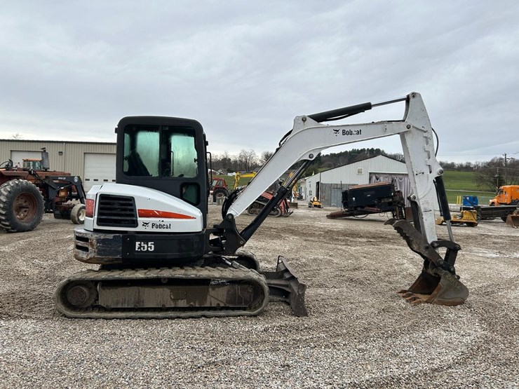 2019-bobcat-e55-image-5
