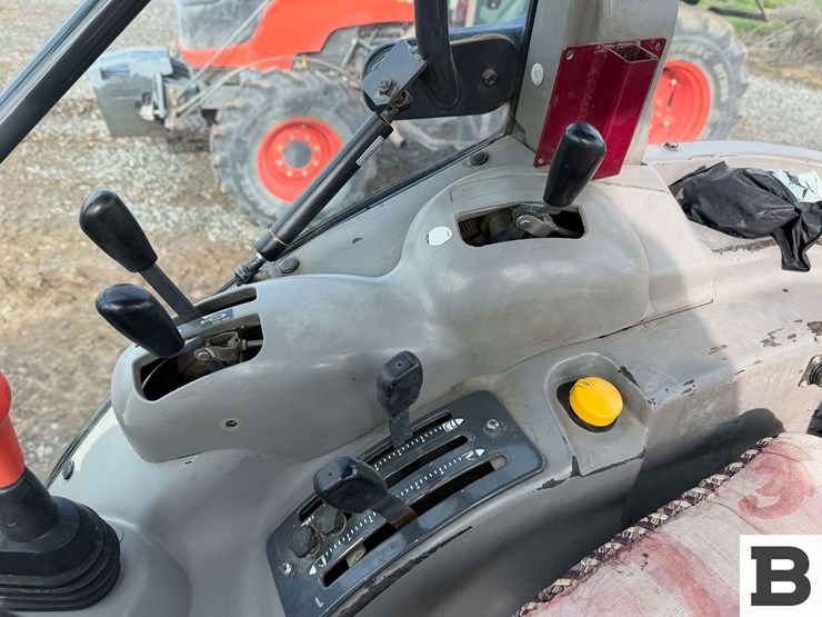 2016-kubota-m8540hd-image-26