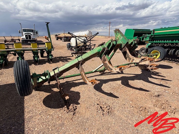 john-deere-900-image-3