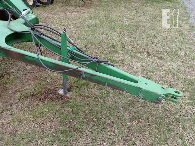 john-deere-630-image-3