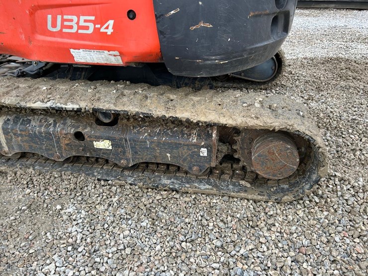 2016-kubota-u35-4-image-17