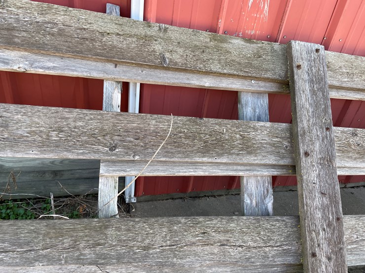 #6073-•-(2)-16'-wood-gates-image-6