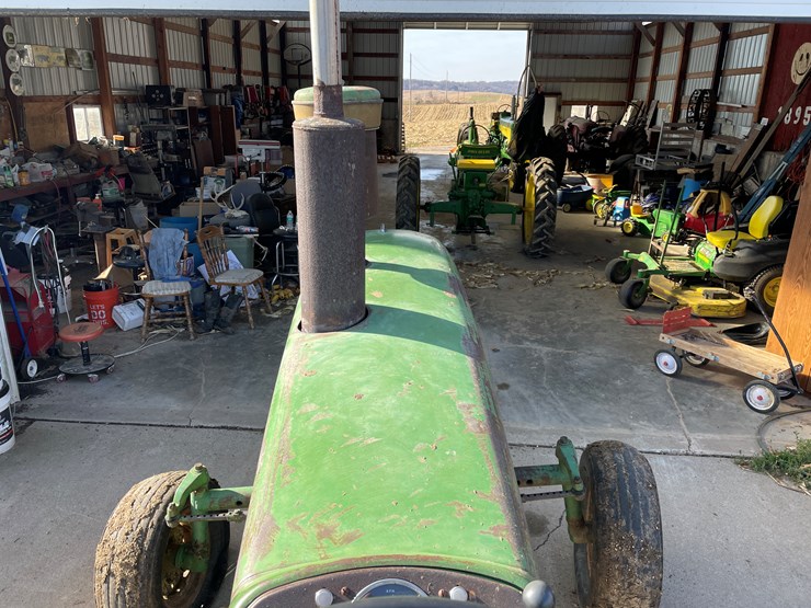 john-deere-4010-image-17