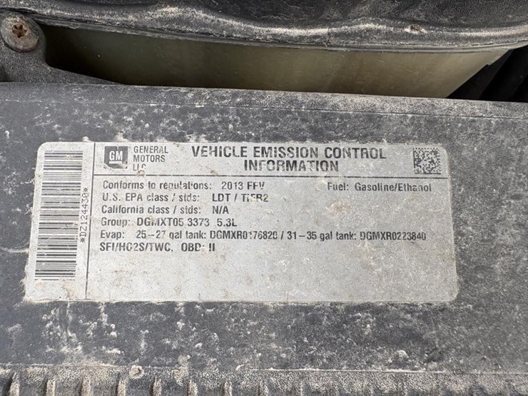 2013-chevrolet-1500-image-22