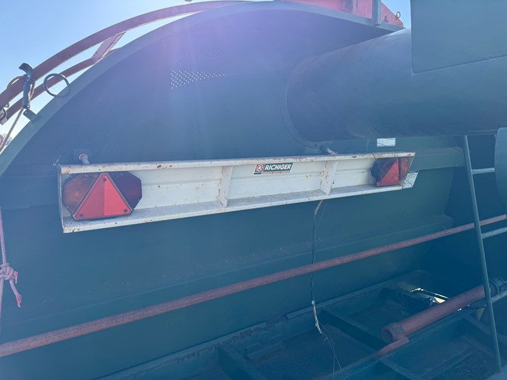 richiger-r9-image-10