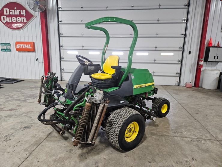john-deere-7500-image-1