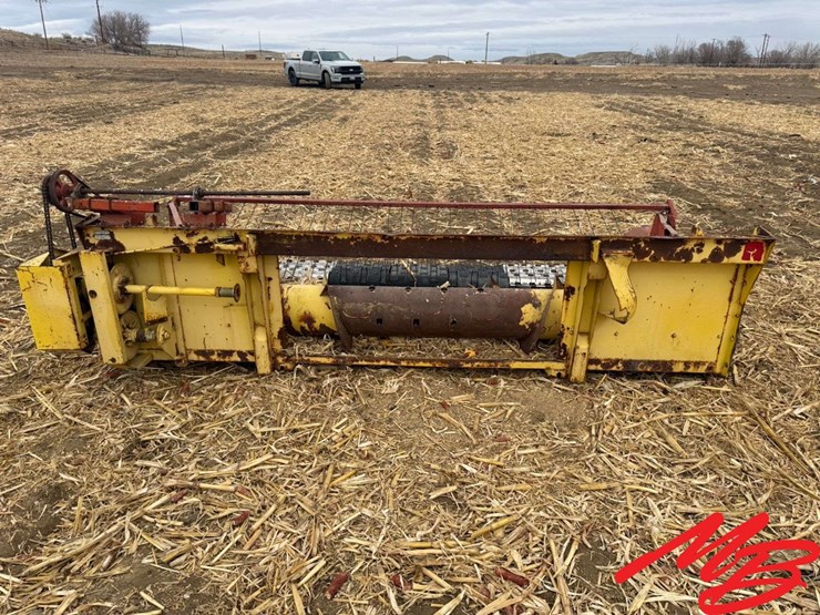 new-holland-960-image-6