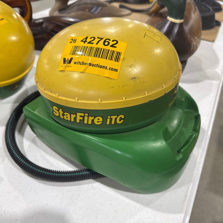 #100 • John Deere StarFire ITC PCGT01C311685 INV# 42762