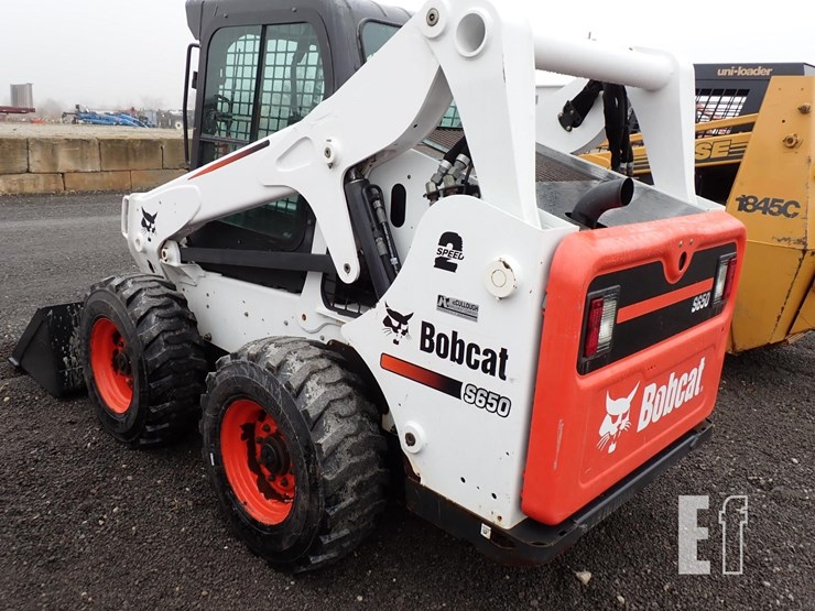 2016-bobcat-s650-image-10
