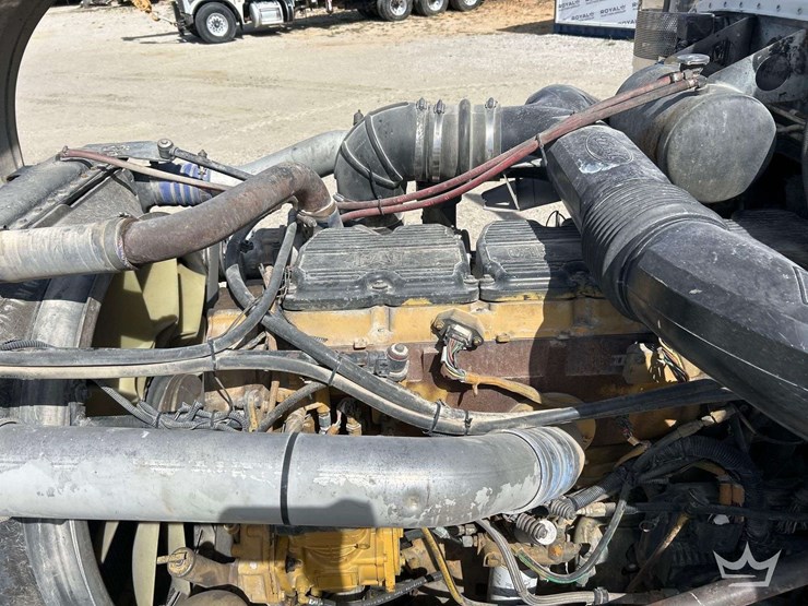 2006-peterbilt-379-image-10