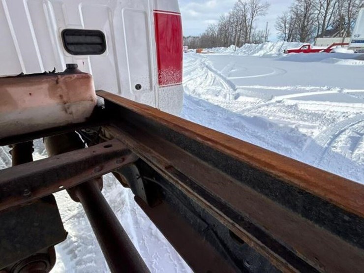 2015-ford-f550-xl-image-77