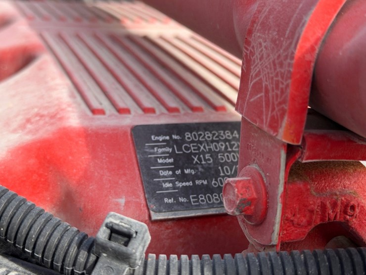 2021-peterbilt-367-image-16