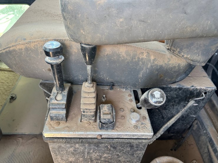 2013-kenworth-t800-image-9