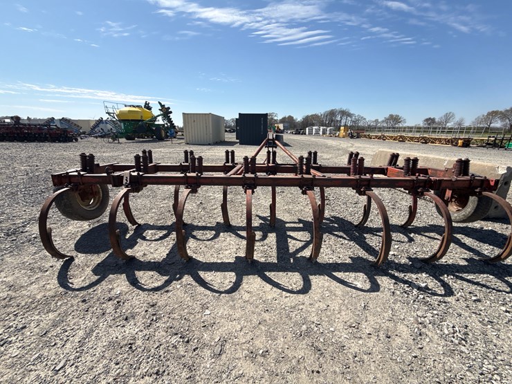 international-15-image-7