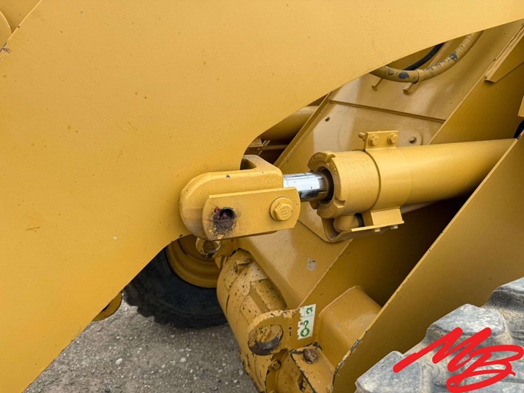 1994-caterpillar-928f-image-12