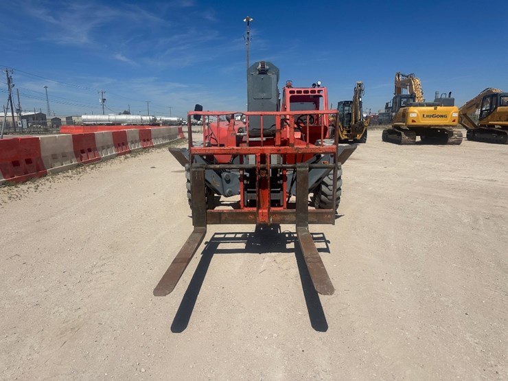 2018-skyjack-sj1056-image-3