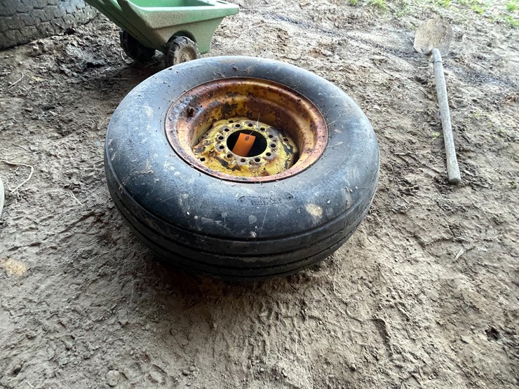 #6078-•-implement-tire-image-1