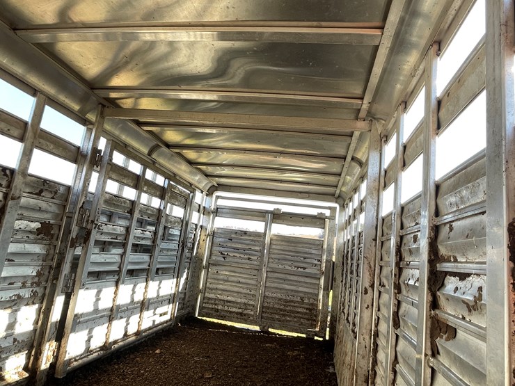 #6019-•-2014-kiefer-aluminum-cattle-trailer-(wi-title-in-delay)-image-16
