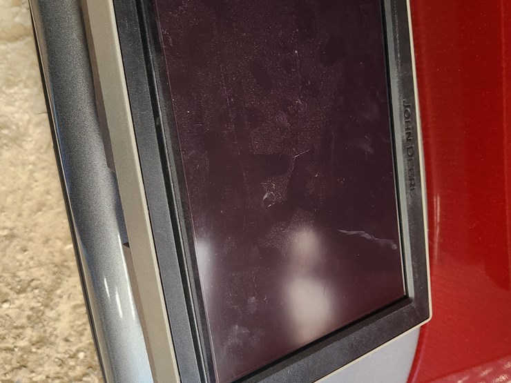 john-deere-10-image-4